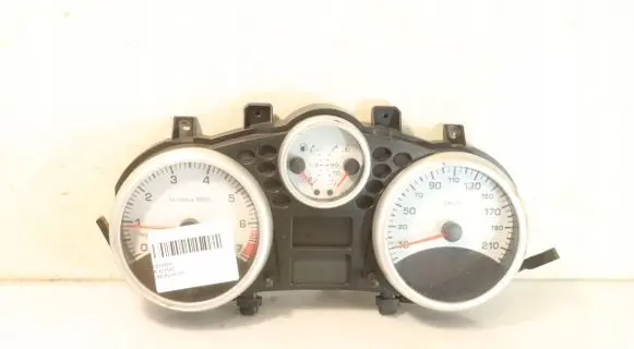 Peugeot 206+ Clock 