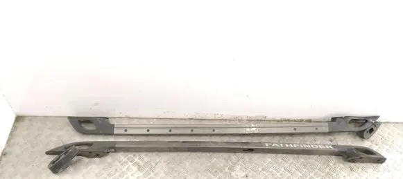 Nissan Pathfinder R51 Roof bar rail 