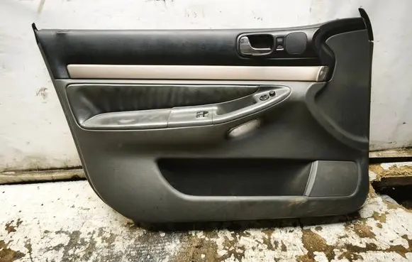 Front door card panel trim