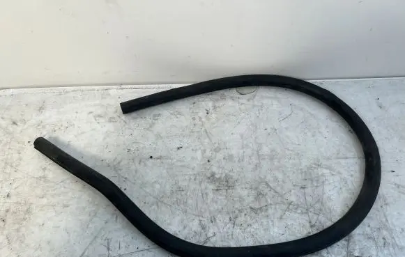 Audi A7 S7 4G Front door rubber seal 4G8831707A