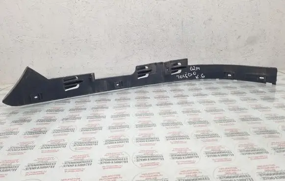Seat Toledo II (1M) Rear bumper mounting bracket 1M5807393E