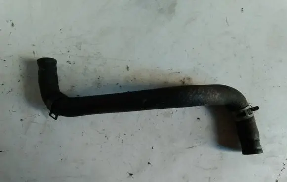Mazda 3 I Engine coolant pipe/hose