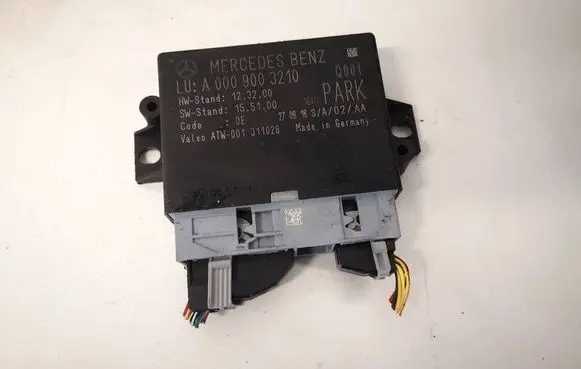 Mercedes-Benz A W176 Parking PDC control unit/module A0009003210