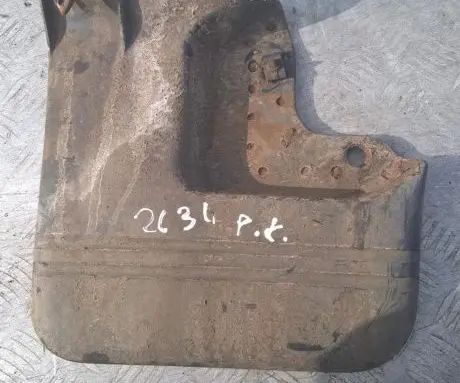 Mitsubishi Pajero Front mudguard 