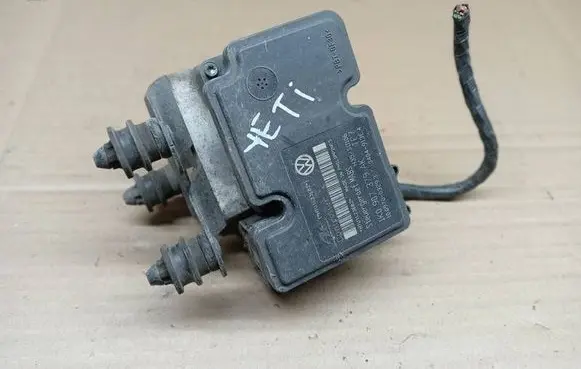 Skoda Yeti (5L) ABS Pump 1K0614117S 1K0907379AK 10097003293