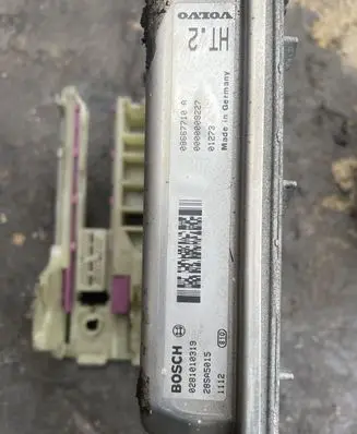 Volvo S60 Engine control unit/module