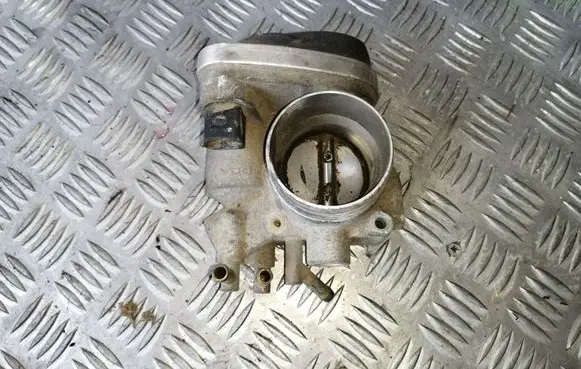 Audi A3 S3 8P Throttle valve 06A133062AB