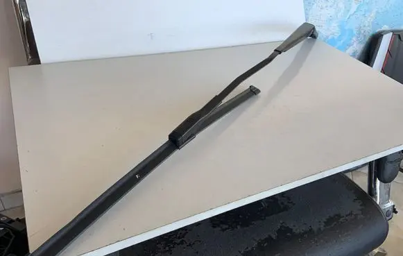 Audi Q5 SQ5 Front wiper blade arm 80B955408