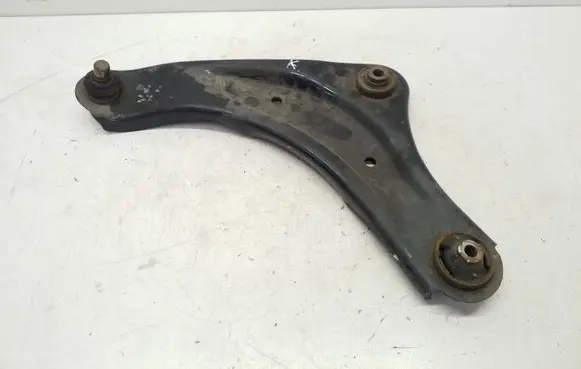 Nissan Juke I F15 Front lower control arm/wishbone