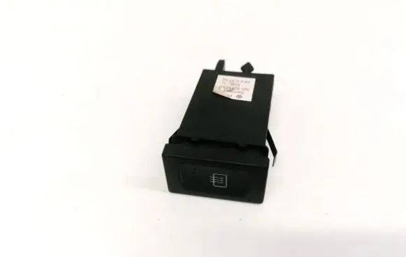 Volkswagen PASSAT B5.5 Windscreen/window heater switch 3B0959621D