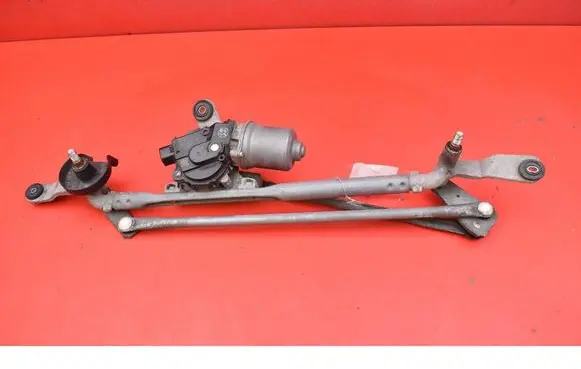 Opel Insignia A Front wiper linkage and motor 13471428