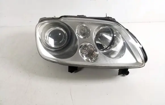 Volkswagen Touran I Headlight/headlamp 1T0941032K