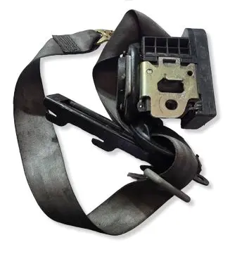 Volkswagen PASSAT B5.5 Front seatbelt ALE560395952A
