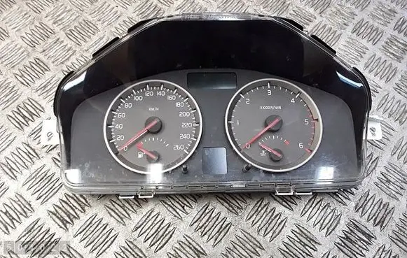 Speedometer (instrument cluster)