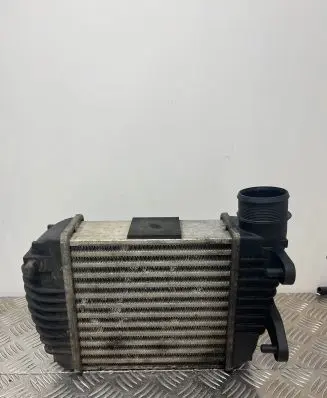 Audi A6 S6 C6 4F Intercooler radiator 4F0145806P