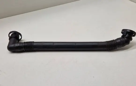 BMW 5 E39 Breather hose/pipe 1432559