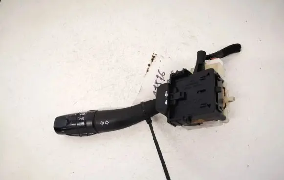 Hyundai Santa Fe Indicator stalk 202005763