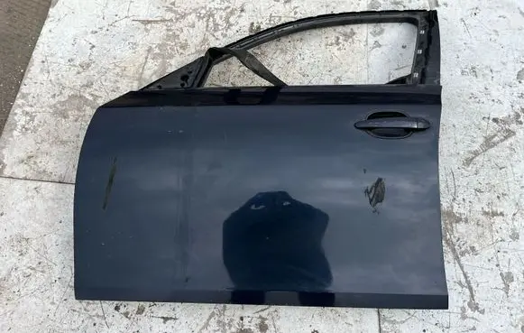 BMW 5 E60 E61 Front door 