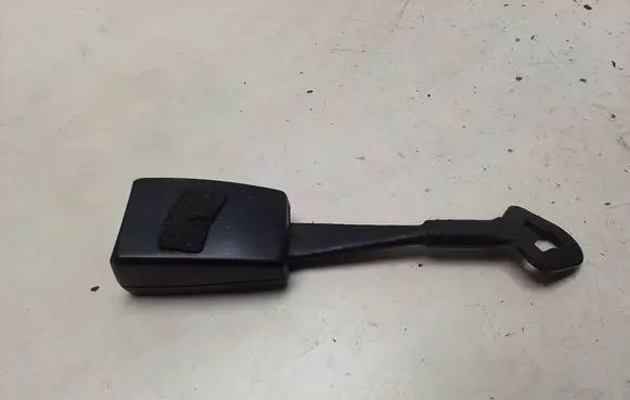Audi A4 S4 B6 8E 8H Front seatbelt buckle 8E0857755C 15012001