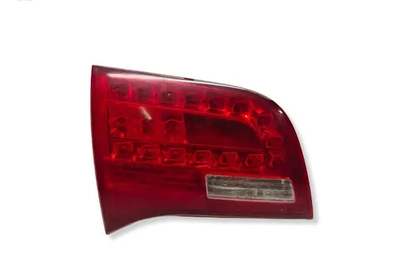 Audi A6 S6 C6 4F Tailgate rear/tail lights 4F9945221A