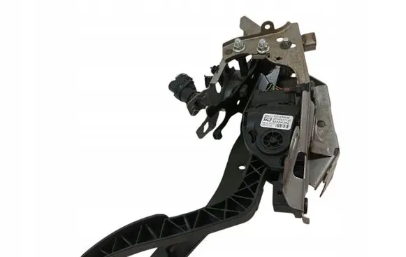 Ford Fiesta Accelerator throttle pedal 8V21-9F836-AB