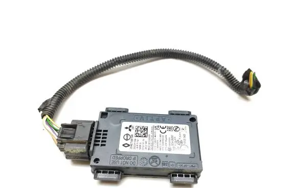 Renault Clio V Distronic sensor radar 284E74819R