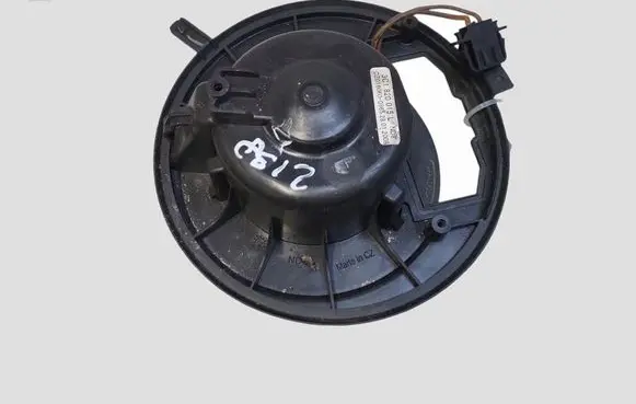 Volkswagen PASSAT B6 Heater fan/blower 3C1820015L