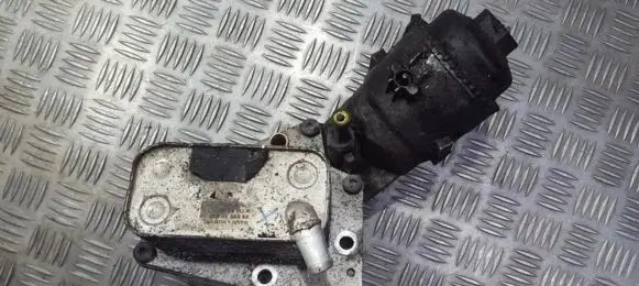 Engine oil radiator
