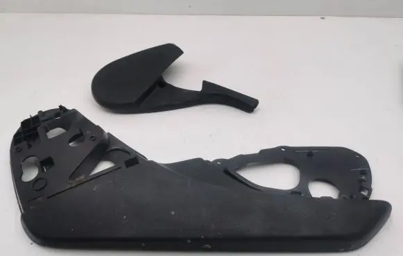 Mercedes-Benz ML W164 Seat trim A2519182430 A251918030