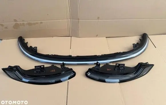 Porsche 911 992 Rear/tail lights set 9P5945081C 9P5945091 9P5945092