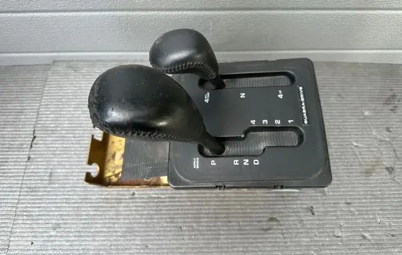 Jeep Grand Cherokee (WJ) Gear shifter/selector 52104468AF