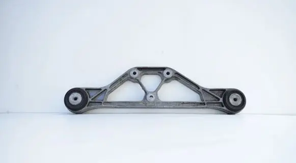 Audi A8 S8 D3 4E Rear differential/diff mount bracket 4E0599285