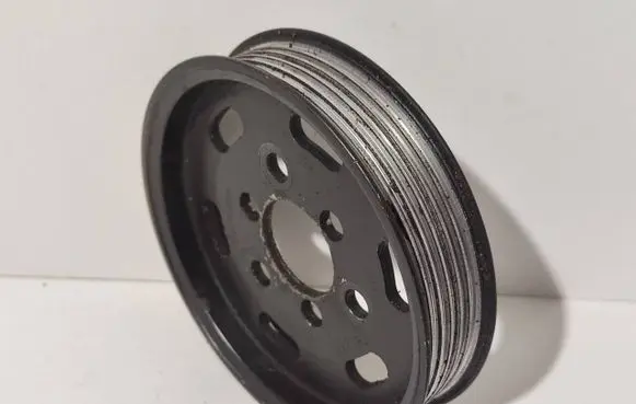 Audi A3 S3 8V Power steering pump pulley 038145255B