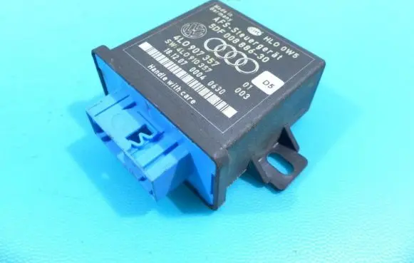 Audi Q7 4L Central body control module 4L0907357 IMPRK1232697
