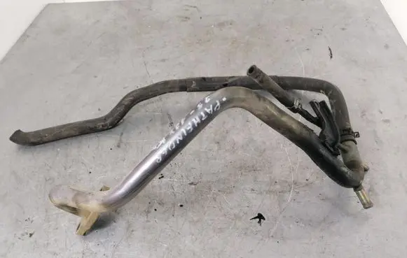 Nissan Pathfinder R51 Engine coolant pipe/hose