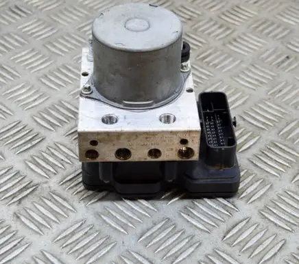 Tesla Model 3 ABS Pump 0265956665 104474500B