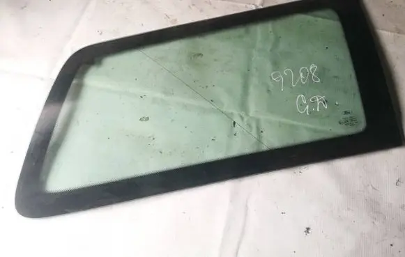 Ford Mondeo Mk III Rear side window as2