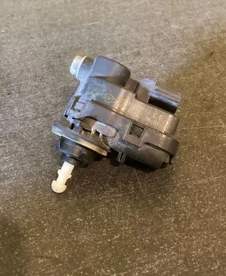 Renault Espace - Grand espace IV Headlight level adjustment motor 8200402521
