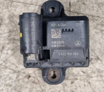 Mercedes-Benz B W246 W242 Glow plug pre-heat relay A6519000900 1221901087