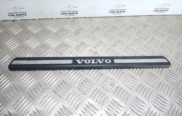 Volvo XC90 Front sill trim cover 8659960