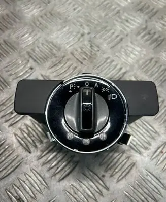 Mercedes-Benz C W204 Light switch A2045452204