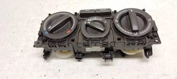 Volkswagen Transporter - Caravelle T5 Climate control unit 7H0820045AM