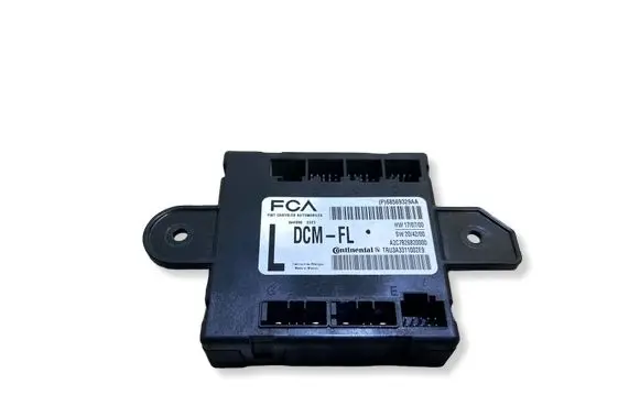 Chrysler Pacifica Door control unit/module 68569329AA TRD3A3311002E9 A2C7826820000