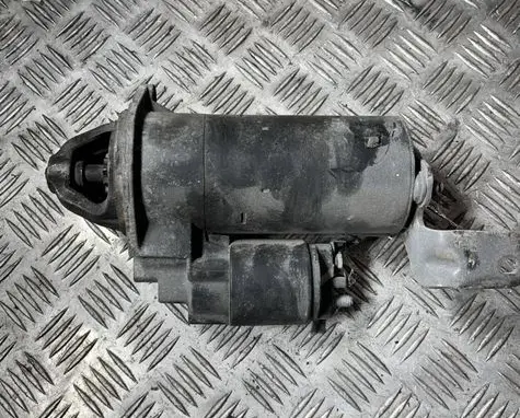 Opel Zafira A Starter motor 0986017420