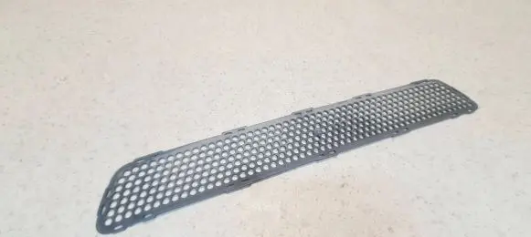 Opel Astra F Front grill 90191278