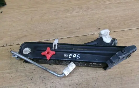 BMW 3 E46 Lift Jack 1094911