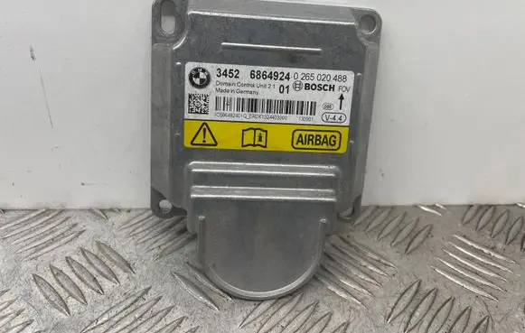 BMW 5 F10 F11 Airbag control unit/module 6864924 34526864924 0265020488