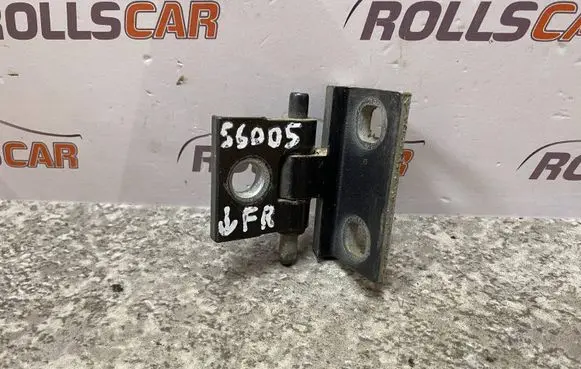 Volvo S60 Front door lower hinge 
