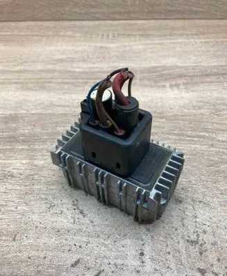 Opel Vectra B Glow plug pre-heat relay 09132691 51299008