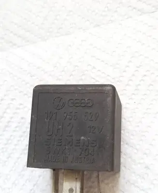 Volkswagen Golf III Other relay 191955529 5WK1704 SI3MB0S